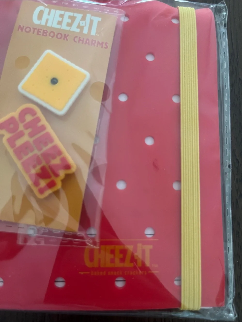 Cheez It Stationary Set Cheez It Wobble Pen & Cheez It Notebook w/ 2 Charms NWT